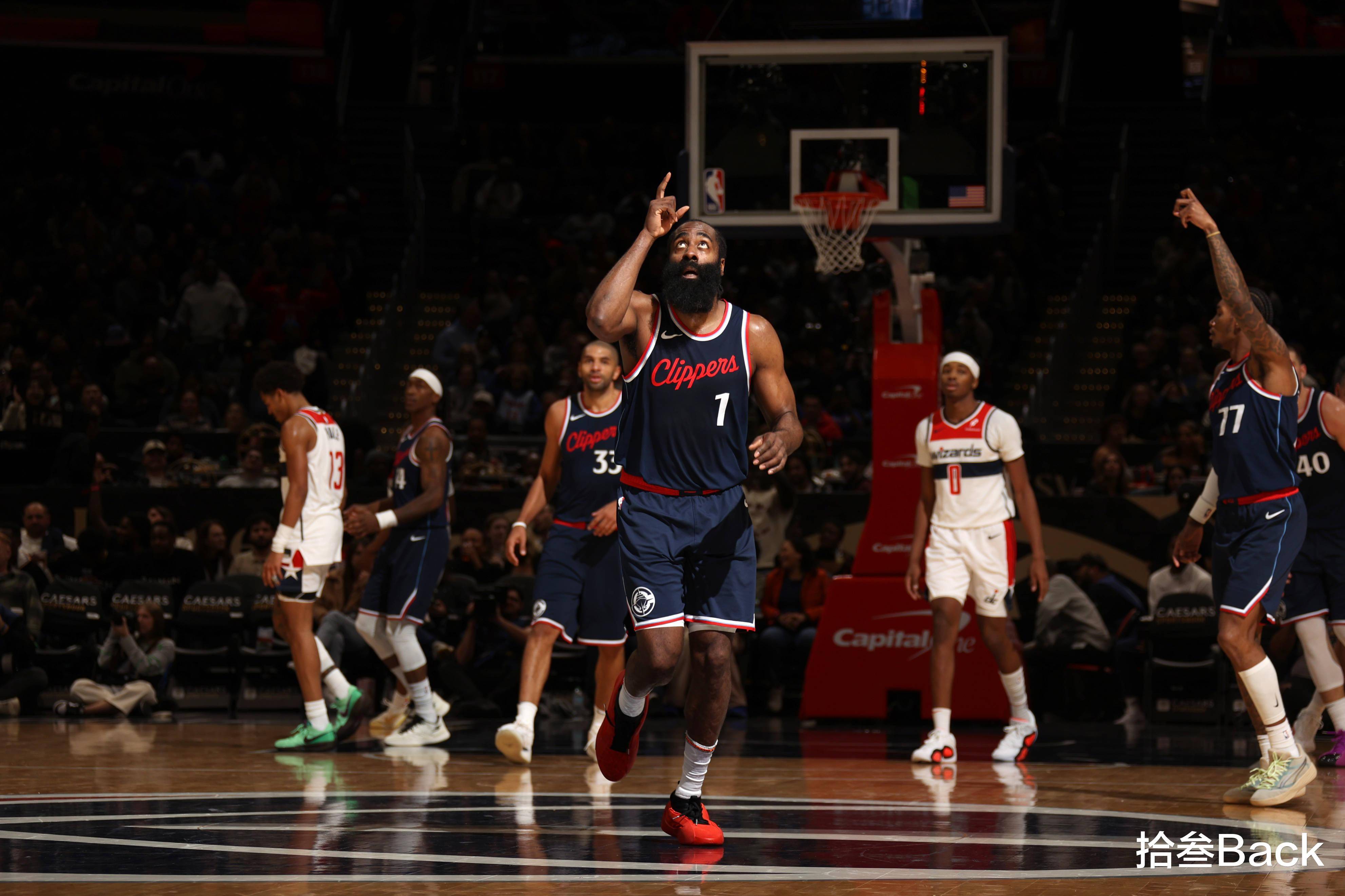 九游(中国)官网登录快船核心球员伤退，球队未来走势成疑，都是很多发展我的.