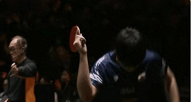 九游账号登录入口包含Ming重返赛场，比赛规则变更首场状态出色，湖人观众沸腾！的词条