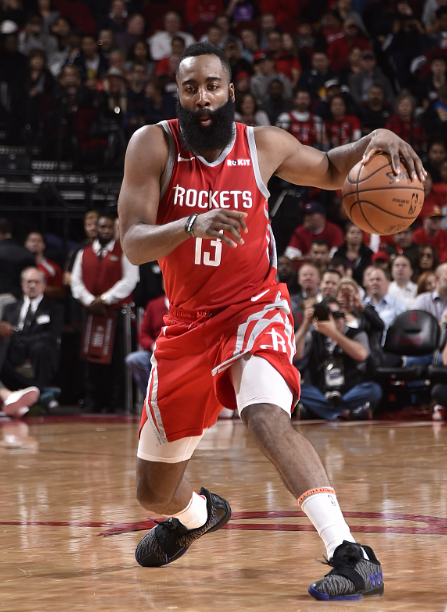 九游官方网页版登录篮球大师赛上演强强对话，河套貔貅队翻盘塞北灰熊队，战术调整见效；防线高度稳定的简单介绍