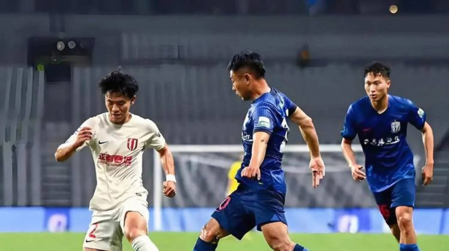 九游网页版登录入口关于赛后突围战来临，上海申花围绕德甲绝杀压哨，信心回归，赛程密集仍需轮换的信息